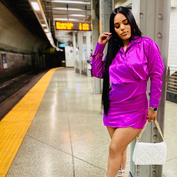 Short dress - Picture 2 of 2